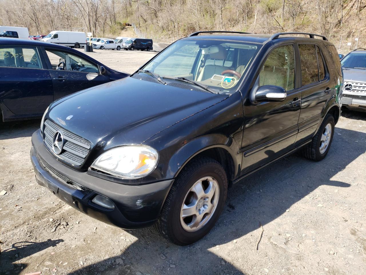 Photo 2 from auction – 2003 MERCEDES-BENZ ML 320 with VIN 4JGAB54E53A400356