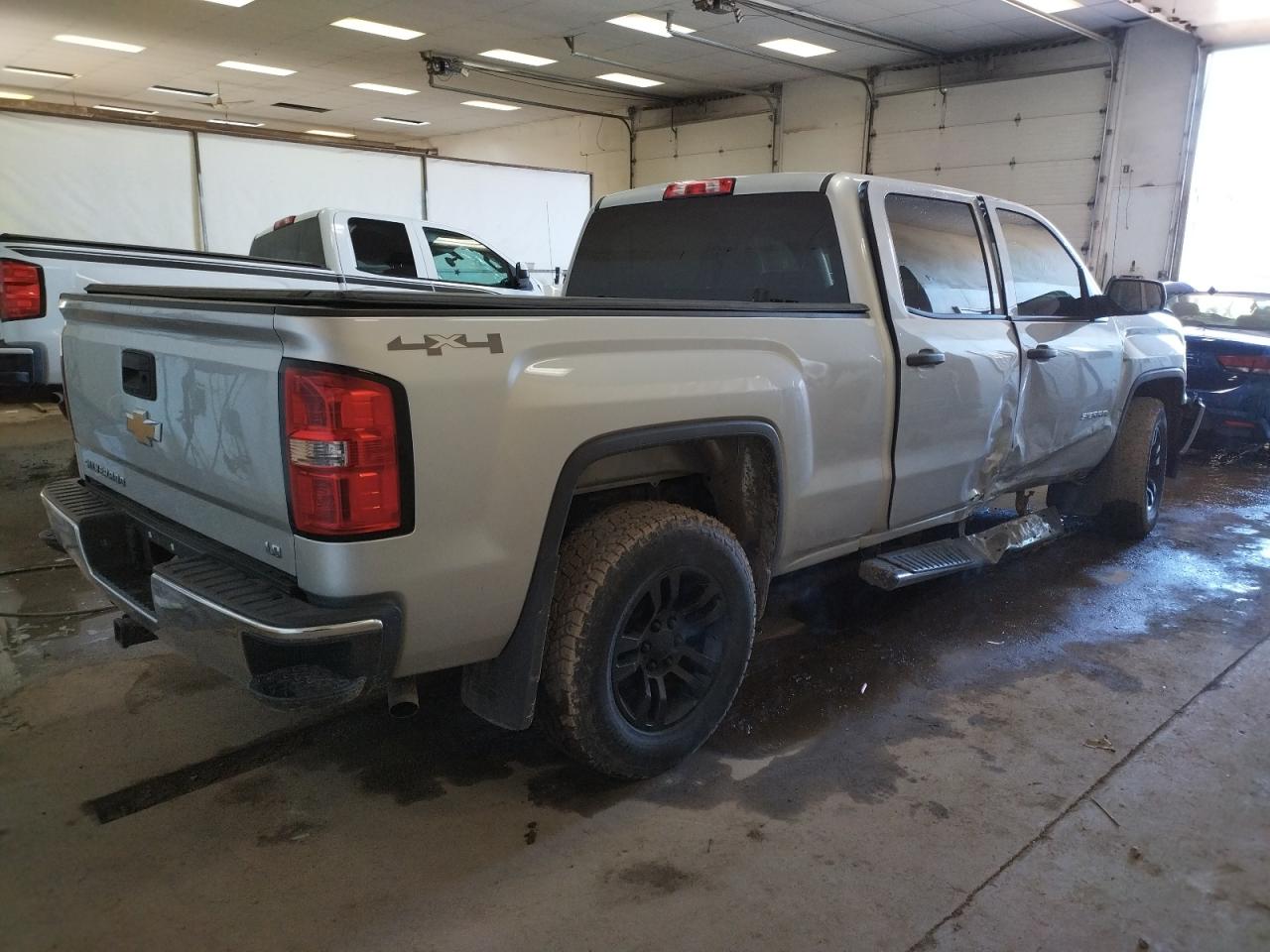 Photo 4 from auction – 2015 GMC SIERRA K15 with VIN 3GTU2TEC9FG464537