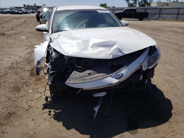 Photo 9 from auction – 2016 KIA OPTIMA LX with VIN 5XXGT4L37GG012562