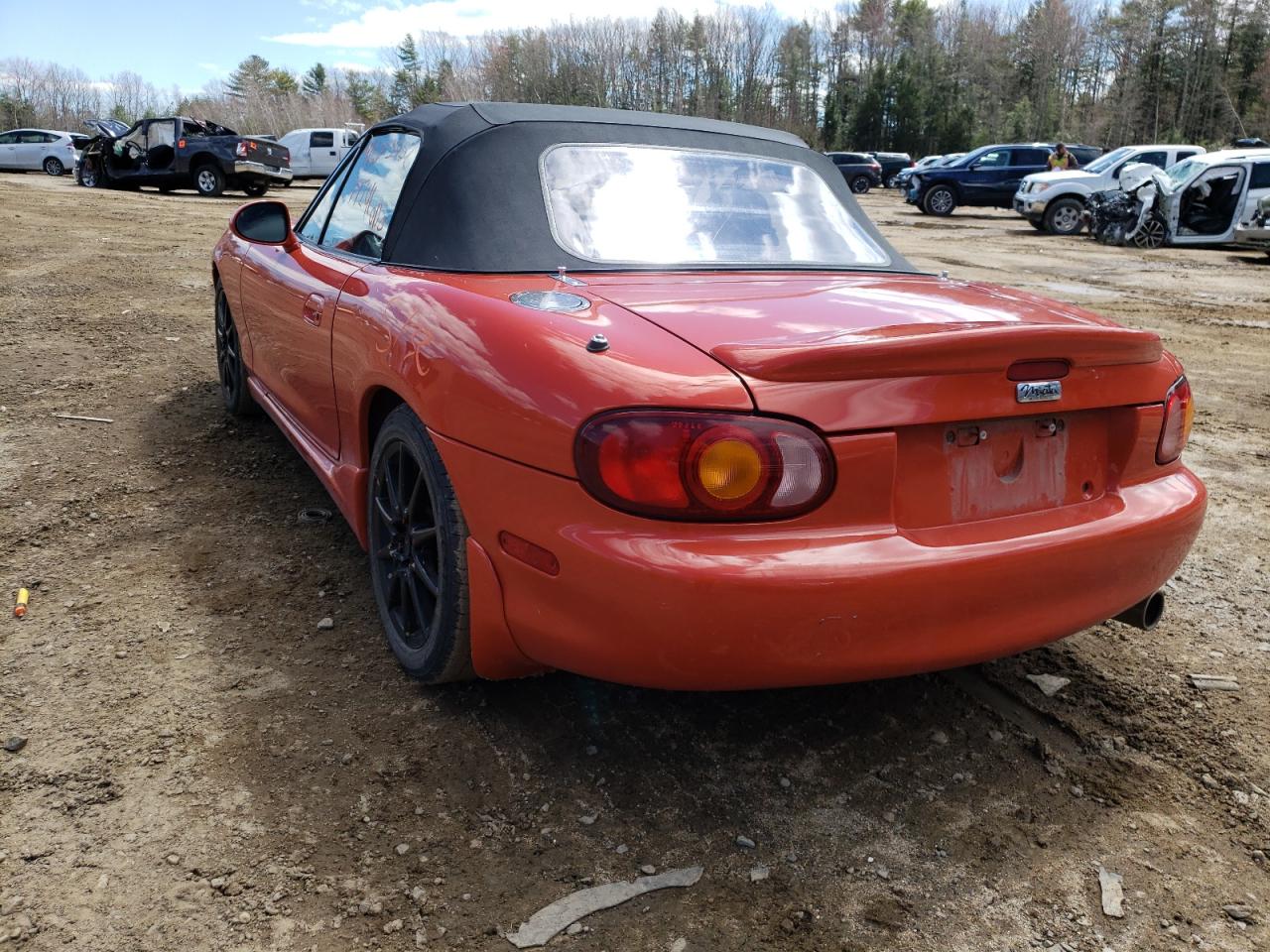 Photo 3 from auction – 1999 MAZDA MX-5 MIATA with VIN JM1NB3532X0114838
