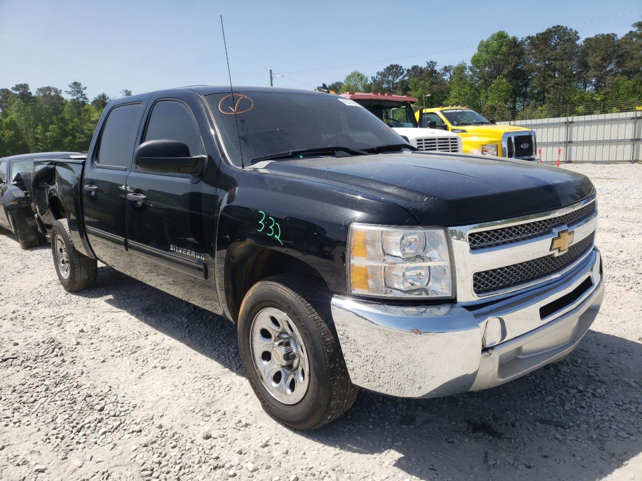CHEVROLET SILVERADO 2013 with VIN 3GCPCSEAXDG110249 - Photo from auction