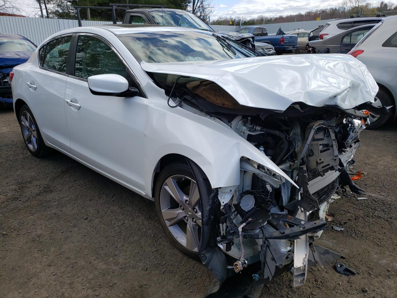 ACURA ILX 20 PRE 2013 with VIN 19VDE1F51DE022381 - Photo from auction