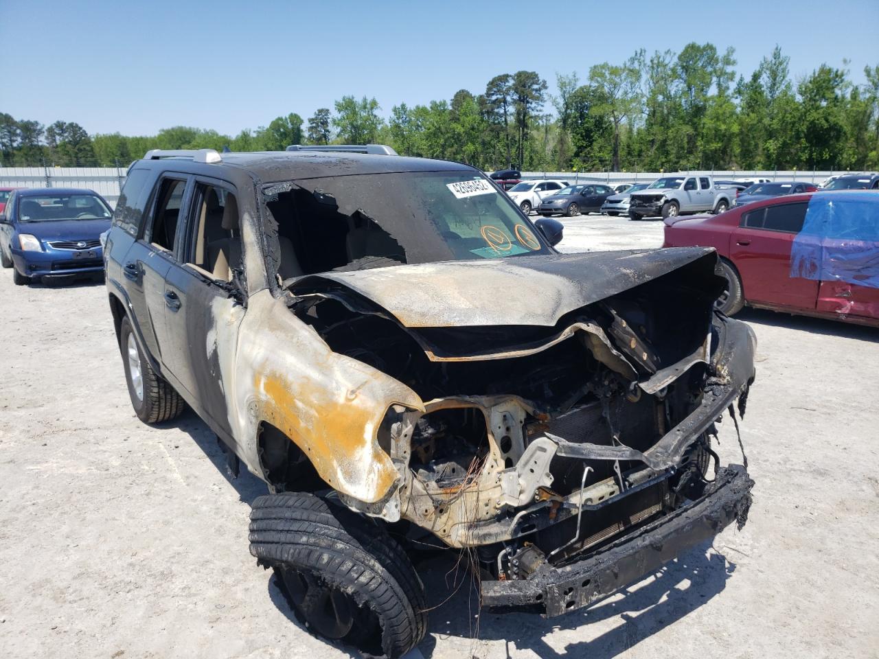 Photo 9 from auction – 2018 TOYOTA 4RUNNER SR with VIN JTEZU5JR3J5172884