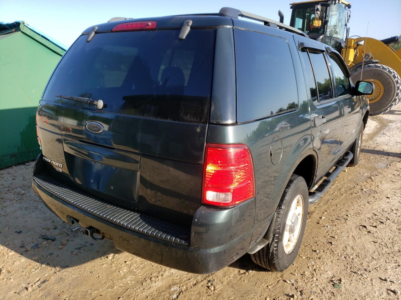 Photo 4 from auction – 2004 FORD EXPLORER X with VIN 1FMZU63K84UB68815