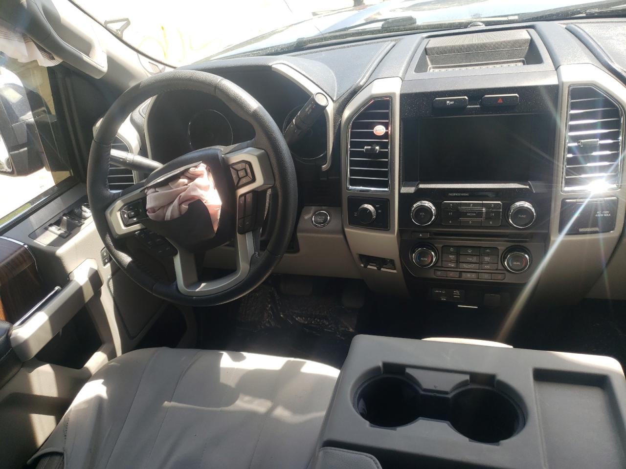 Foto 9 de la subasta – 2015 FORD F150 SUPER con VIN 1FTEW1CF9FFB11517