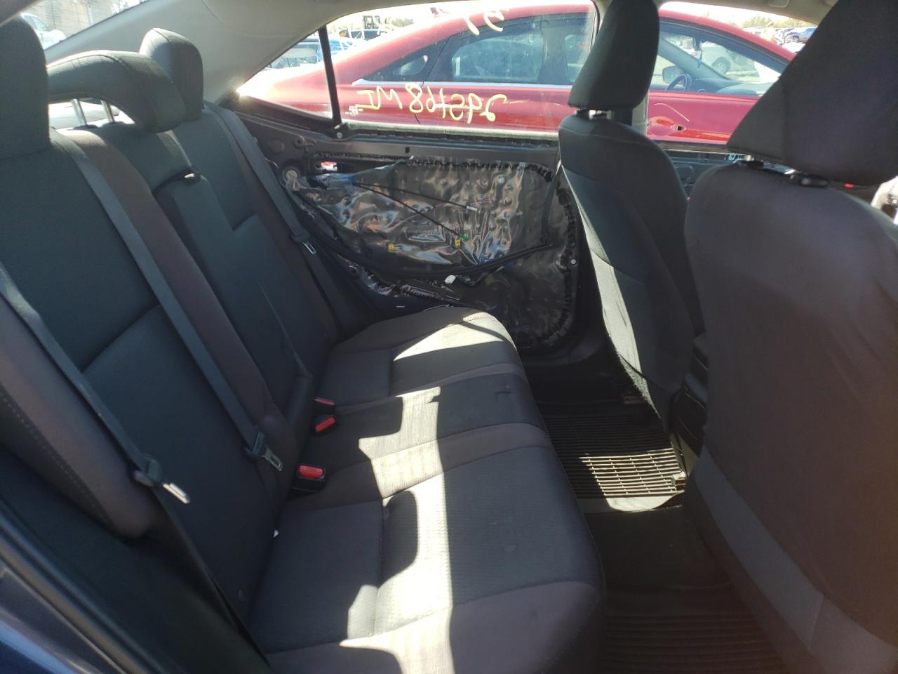 Photo 6 from auction – 2017 TOYOTA COROLLA L with VIN 5YFBURHE2HP620027