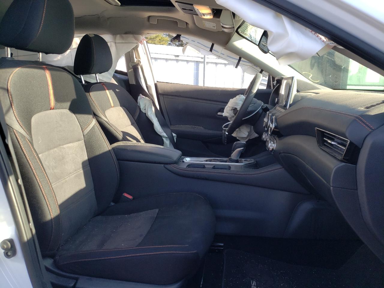 Photo 5 from auction – 2021 NISSAN SENTRA SR with VIN 3N1AB8DV6MY222284
