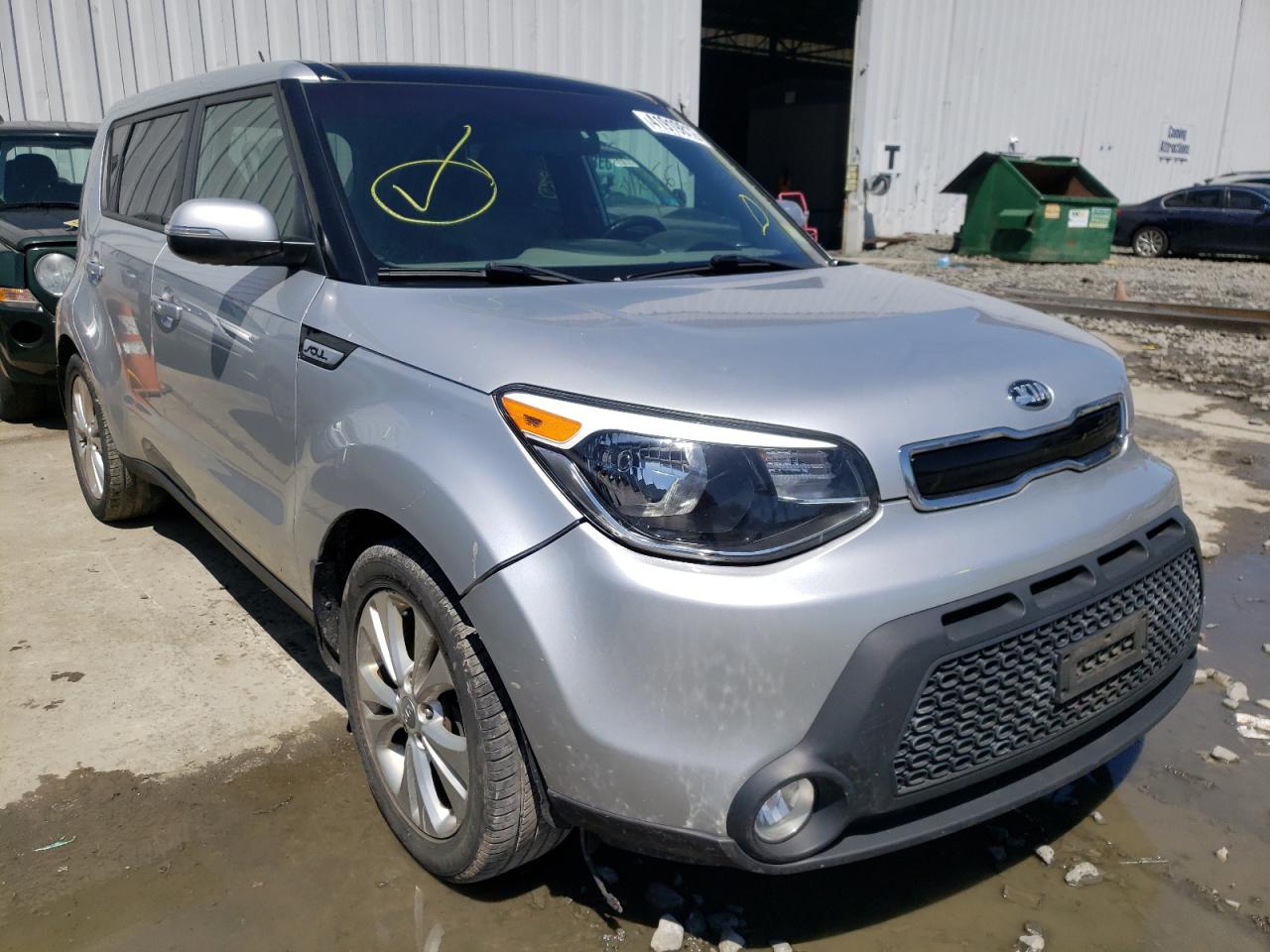 KIA SOUL + 2014 with VIN KNDJP3A59E7702960 - Photo from auction