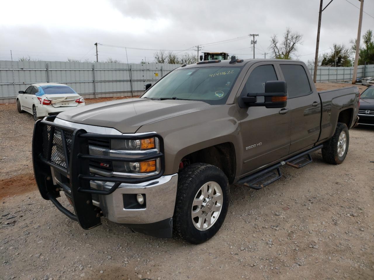 Photo 2 from auction – 2015 CHEVROLET SILVERADO with VIN 1GC1KVEG1FF611100