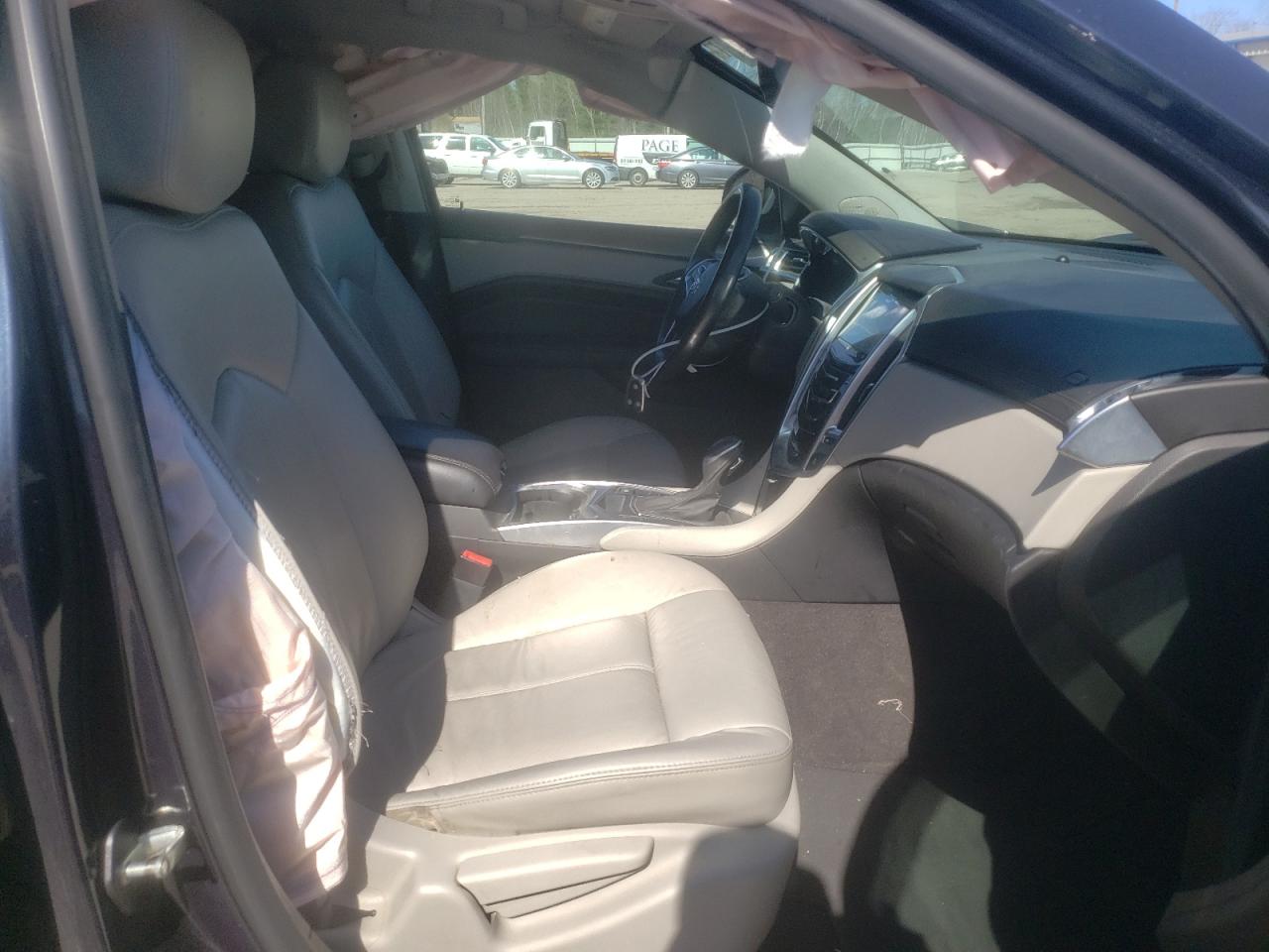 Foto 5 de la subasta – 2015 CADILLAC SRX con VIN 3GYFNAE37FS571680