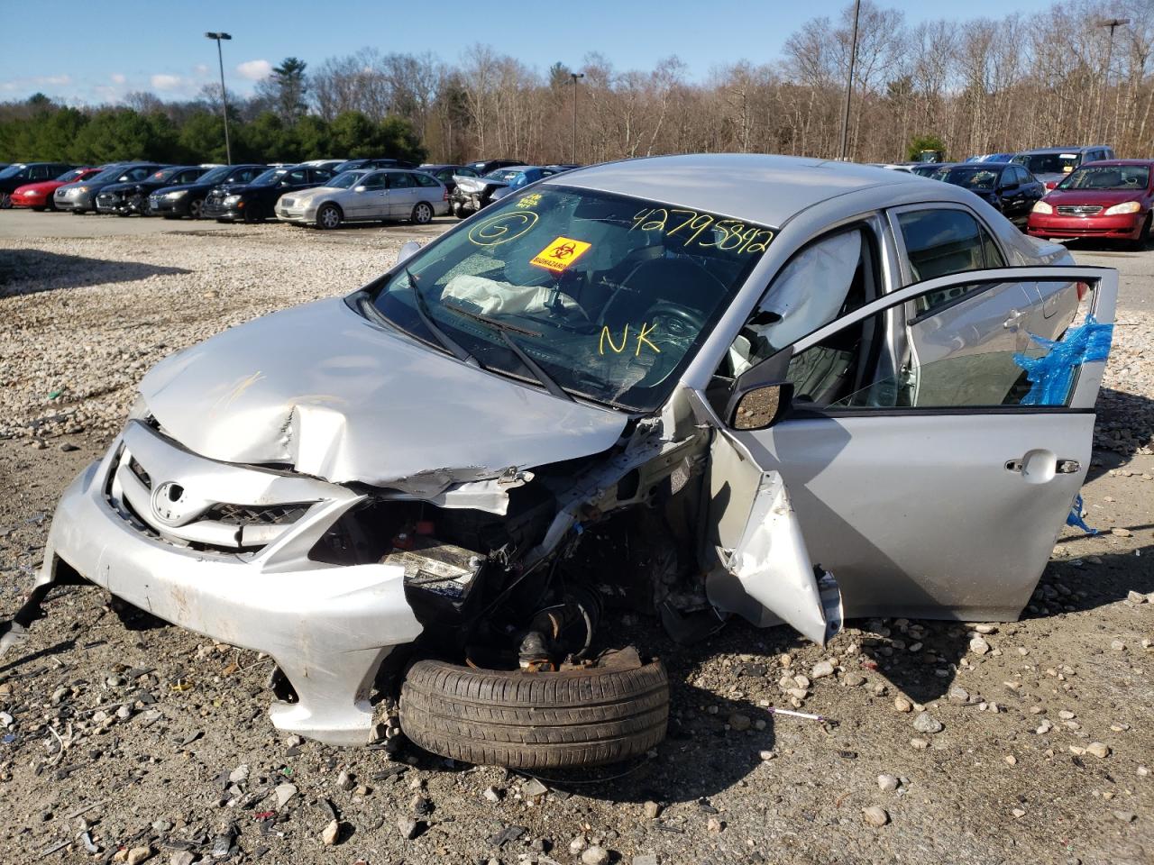 Photo 2 from auction – 2013 TOYOTA COROLLA BA with VIN 2T1BU4EE3DC112957