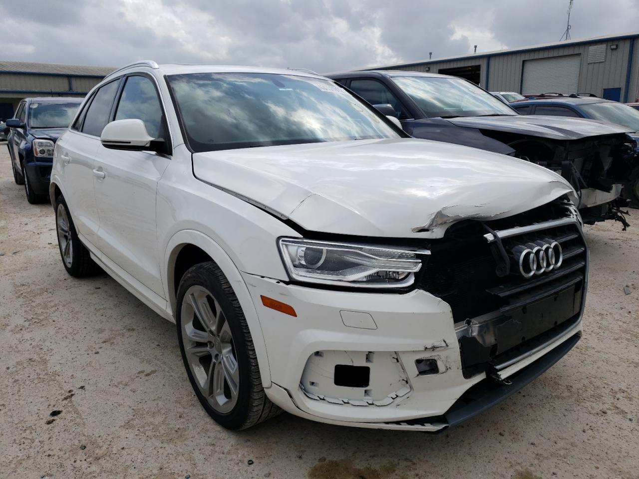 AUDI Q3 PREMIUM 2016 with VIN WA1BFCFS0GR013753 - Photo from auction