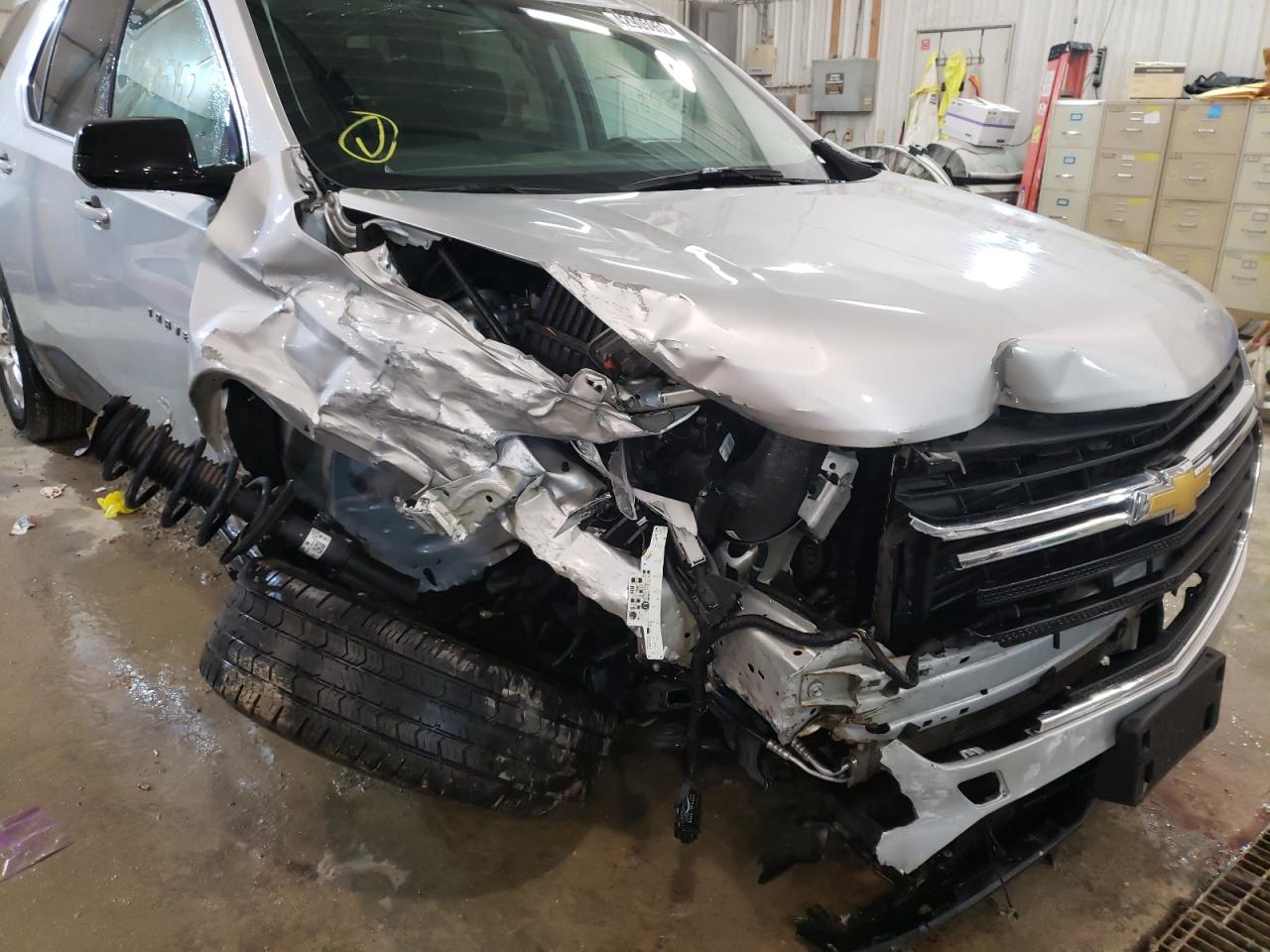 Photo 9 from auction – 2018 CHEVROLET TRAVERSE L with VIN 1GNERFKW9JJ283310
