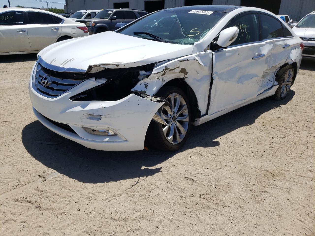Photo 2 from auction – 2012 HYUNDAI SONATA SE with VIN 5NPEC4AB2CH452320