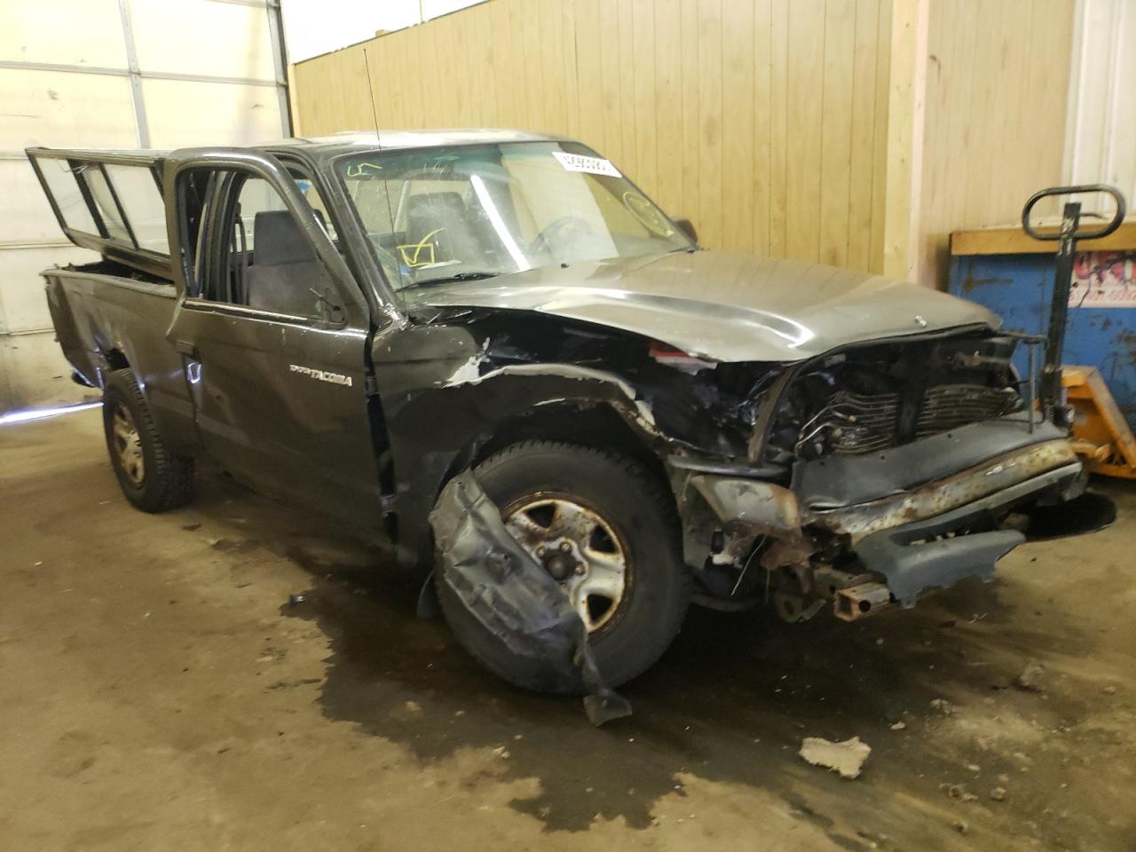 TOYOTA TACOMA 2001 with VIN 5TENL42N71Z807579 - Photo from auction