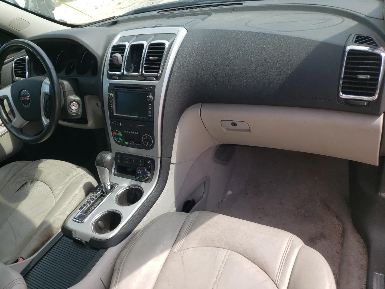 Photo 9 from auction – 2011 GMC ACADIA SLT with VIN 1GKKVRED7BJ195221