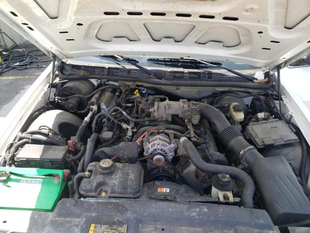 Photo 7 from auction – 2007 FORD CROWN VICT with VIN 2FAFP71WX7X140074