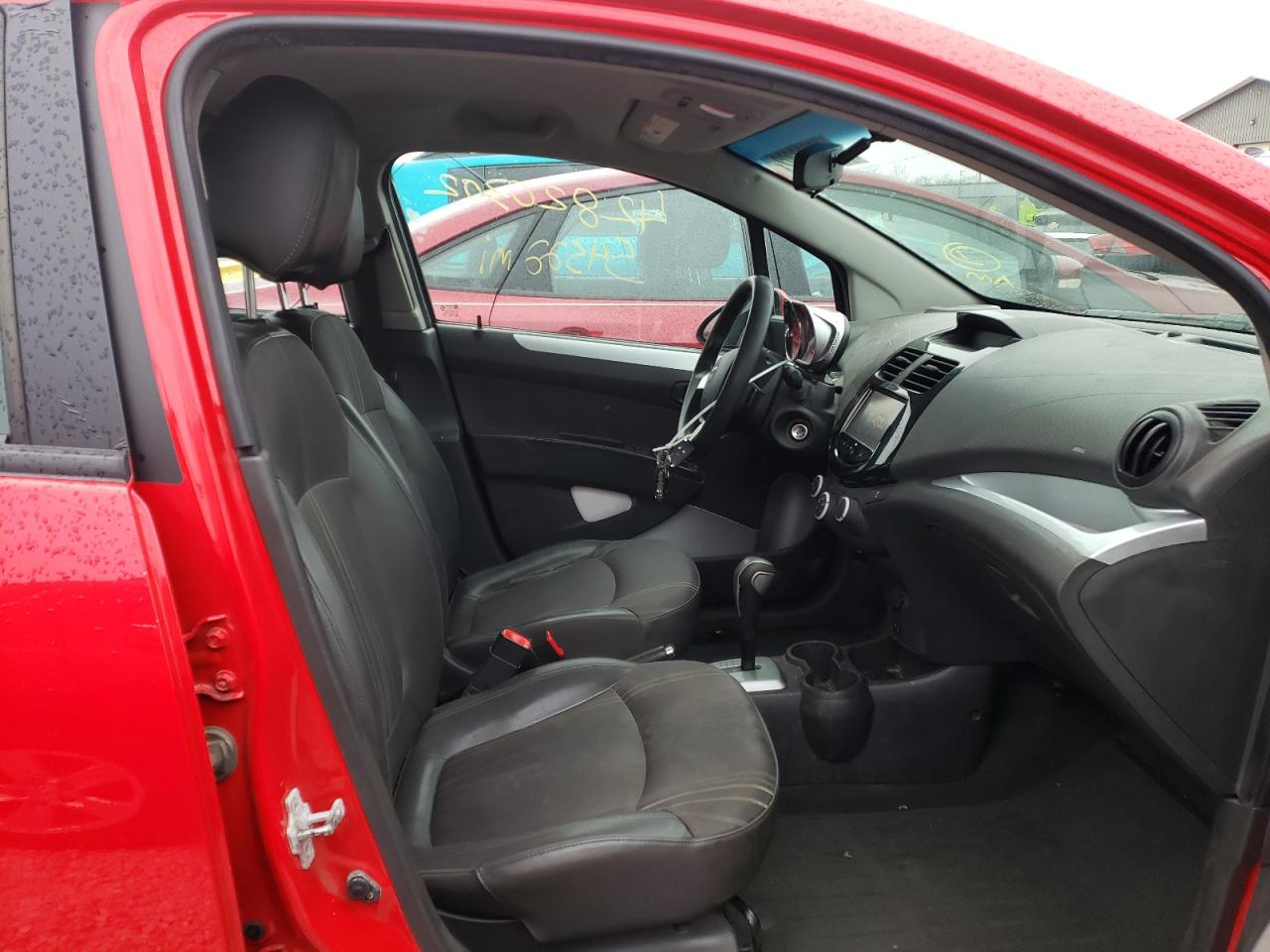 Photo 5 from auction – 2014 CHEVROLET SPARK 1LT with VIN KL8CD6S94EC568301
