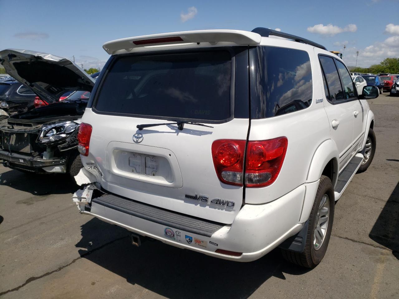 Photo 4 from auction – 2005 TOYOTA SEQUOIA LI with VIN 5TDBT48A55S242596