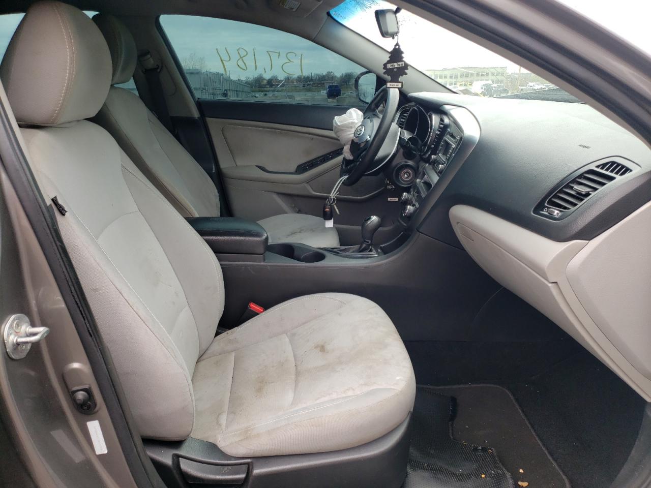 Photo 5 from auction – 2013 KIA OPTIMA LX with VIN 5XXGM4A71DG147258