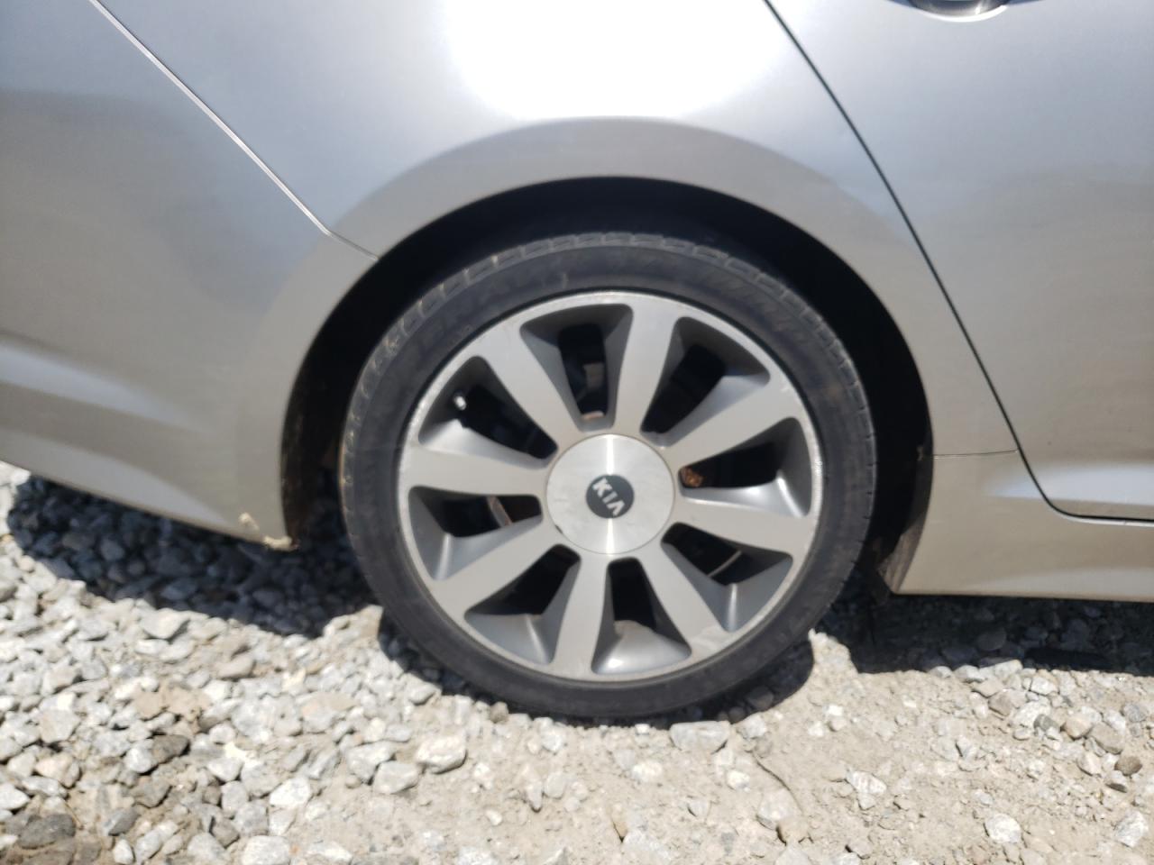 Photo 9 from auction – 2011 KIA OPTIMA SX with VIN KNAGR4A65B5158285