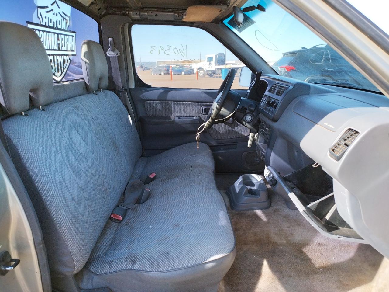 Photo 5 from auction – 2000 NISSAN FRONTIER X with VIN 1N6DD21S4YC356329