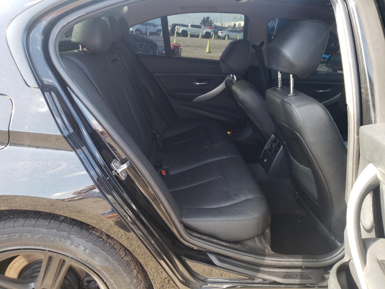 Photo 6 from auction – 2013 BMW 328 XI SUL with VIN WBA3B5C57DF597675