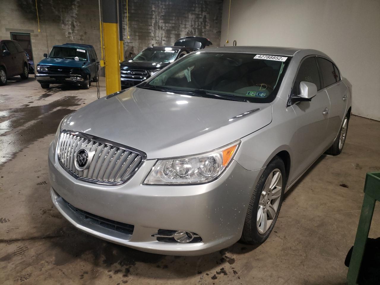 Photo 2 from auction – 2010 BUICK LACROSSE C with VIN 1G4GD5GG7AF131830