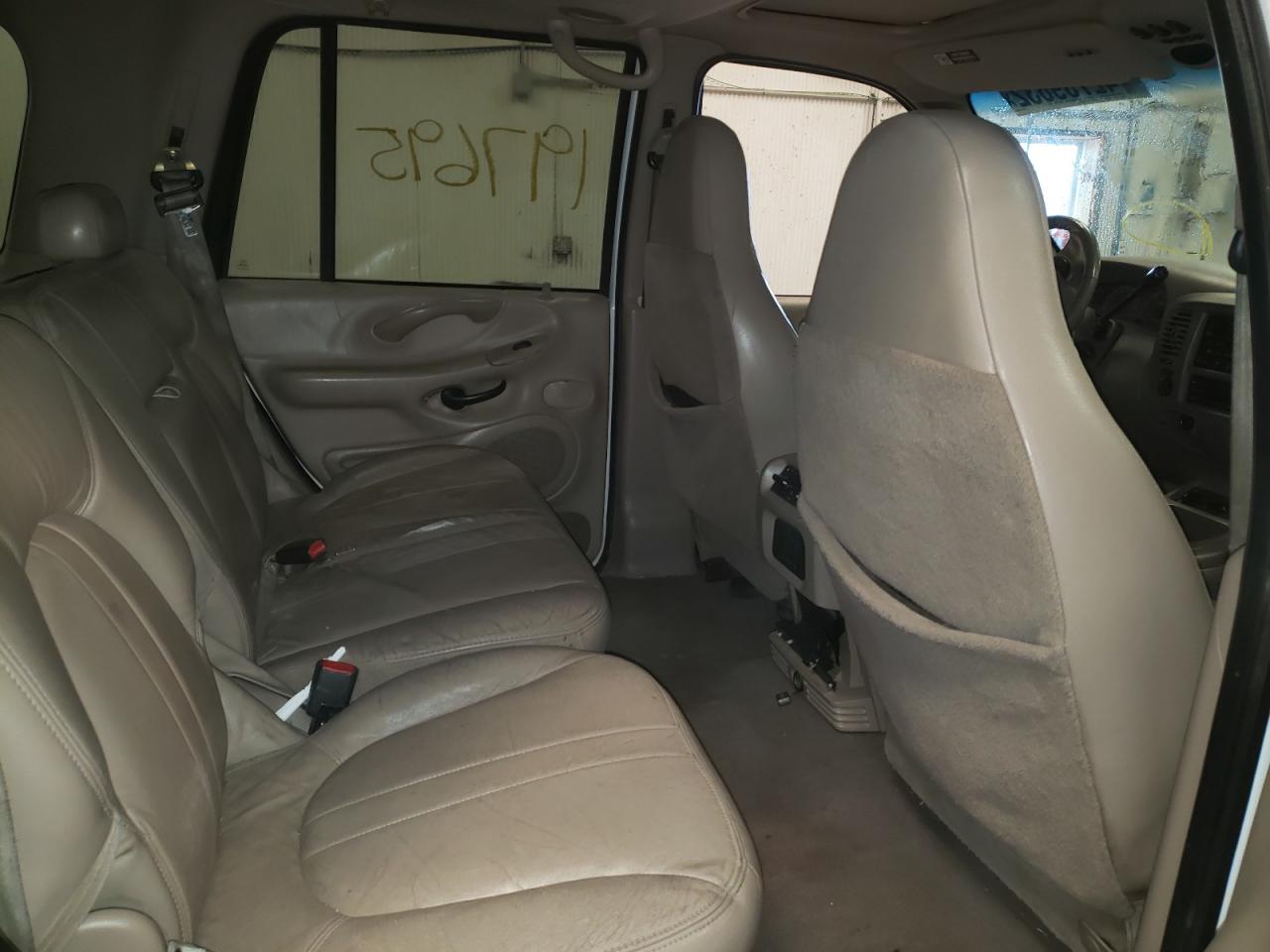 Foto 6 de la subasta – 2001 FORD EXPEDITION con VIN 1FMPU18L21LA60073