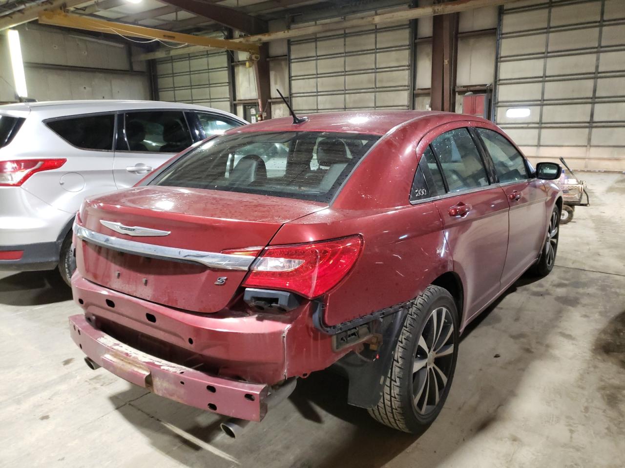 Photo 4 from auction – 2012 CHRYSLER 200 S with VIN 1C3CCBHG5CN304244