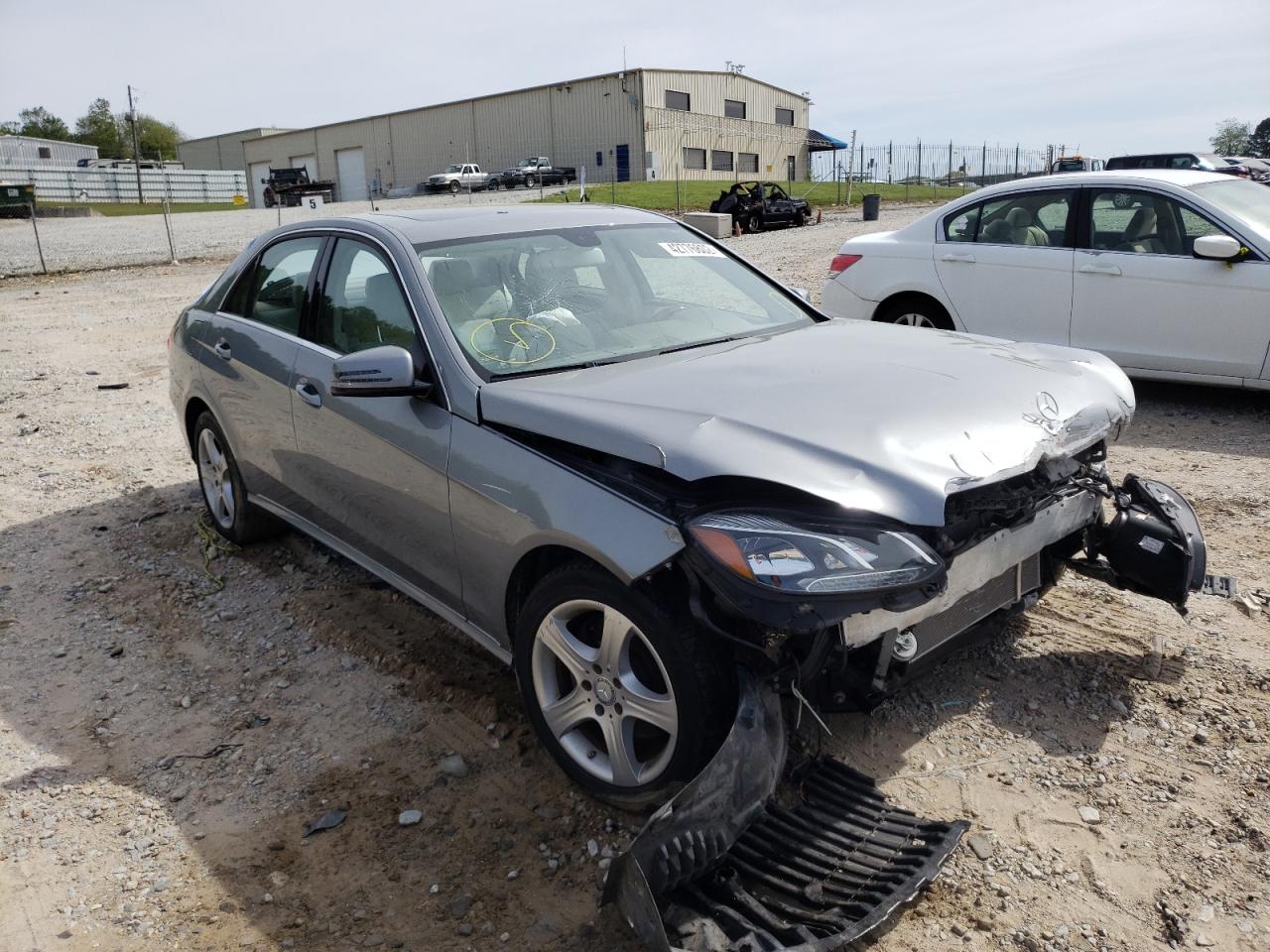 MERCEDES-BENZ E 350 4MAT 2014 with VIN WDDHF8JB6EA900148 - Photo from auction