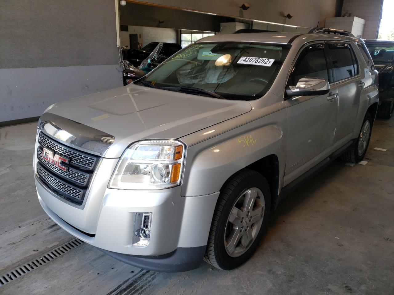 Photo 2 from auction – 2013 GMC TERRAIN SL with VIN 2GKALWEKXD6302258