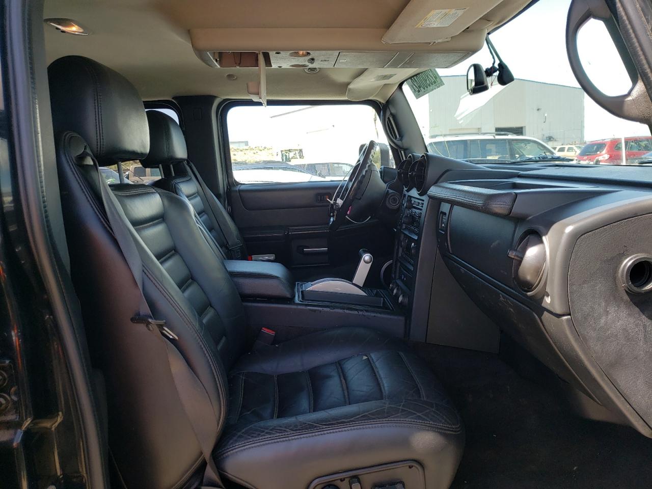 Photo 5 from auction – 2005 HUMMER H2 with VIN 5GRGN23U65H103781