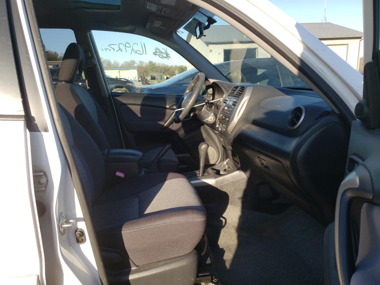 Фото 5 с аукциона – 2005 TOYOTA RAV4 с VIN JTEGD20VX50080713