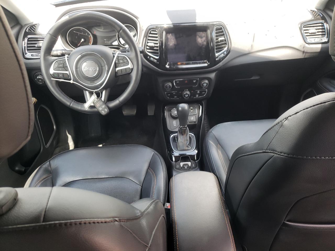 Photo 9 from auction – 2018 JEEP COMPASS LI with VIN 3C4NJDCB8JT365912