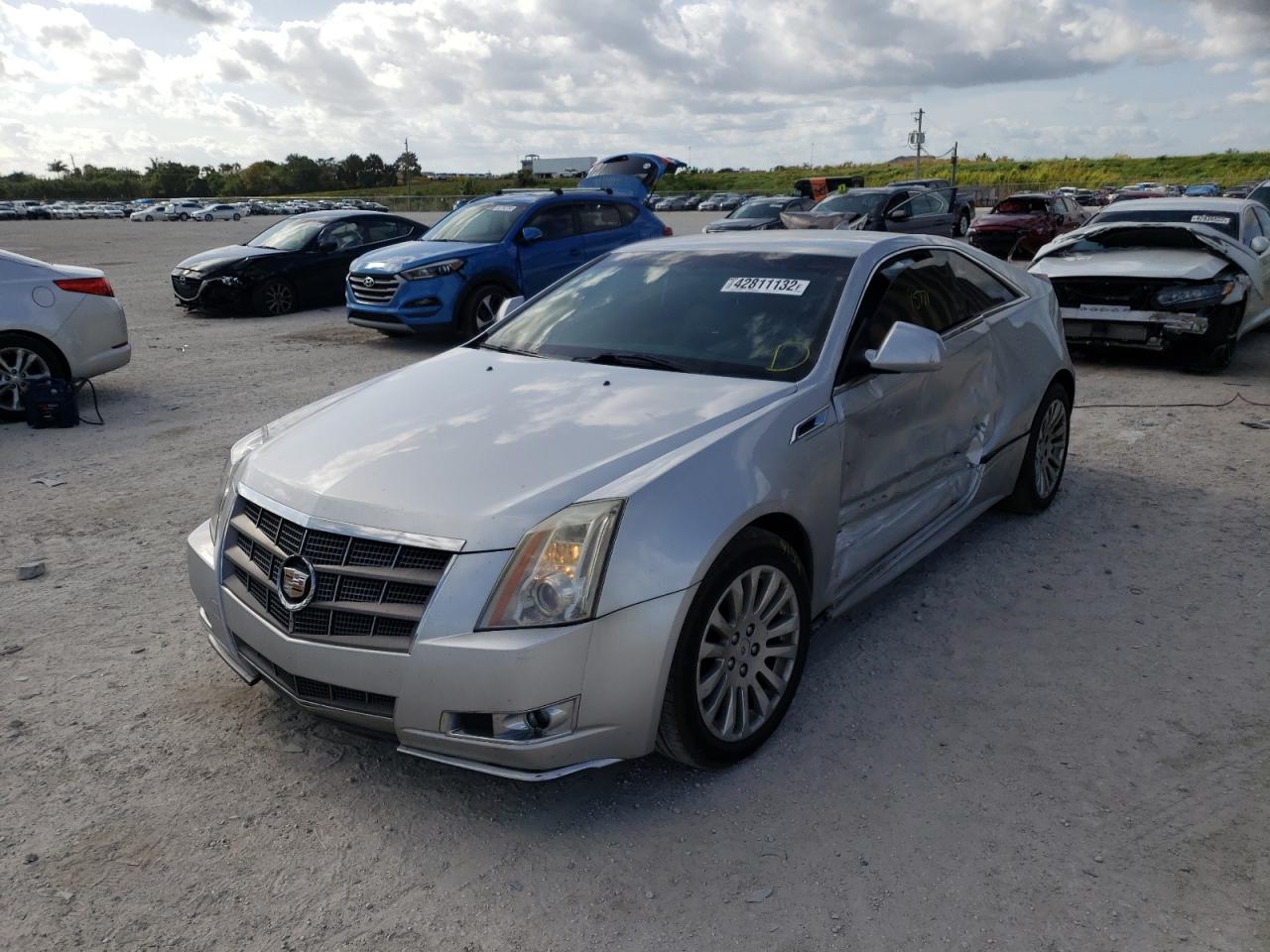 Photo 2 from auction – 2011 CADILLAC CTS PERFOR with VIN 1G6DJ1ED2B0137320