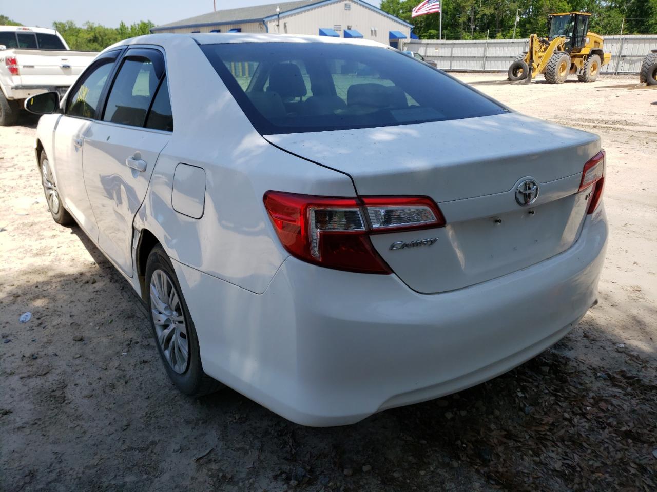 Photo 3 from auction – 2012 TOYOTA CAMRY BASE with VIN 4T1BF1FK8CU196848