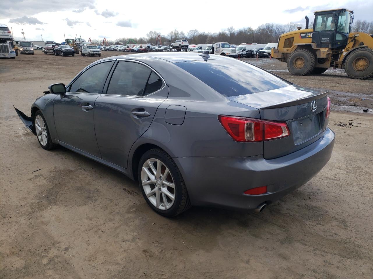 Photo 3 from auction – 2012 LEXUS IS 350 with VIN JTHCE5C29C5002943