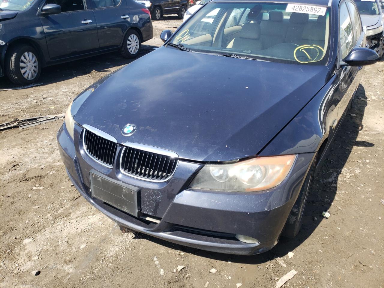 Photo 9 from auction – 2006 BMW 325 I with VIN WBAVB13526KR66907