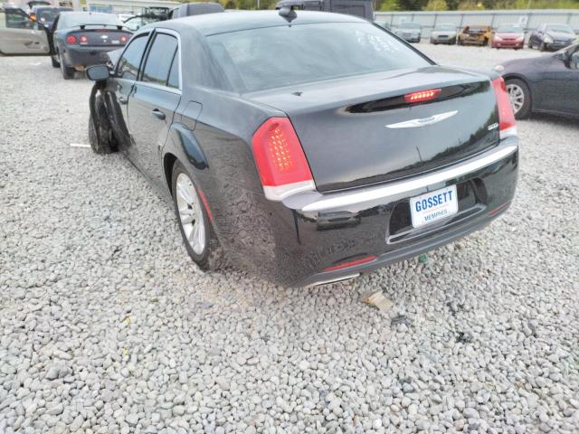 Photo 3 from auction – 2019 CHRYSLER 300 TOURIN with VIN 2C3CCAAG9KH693823