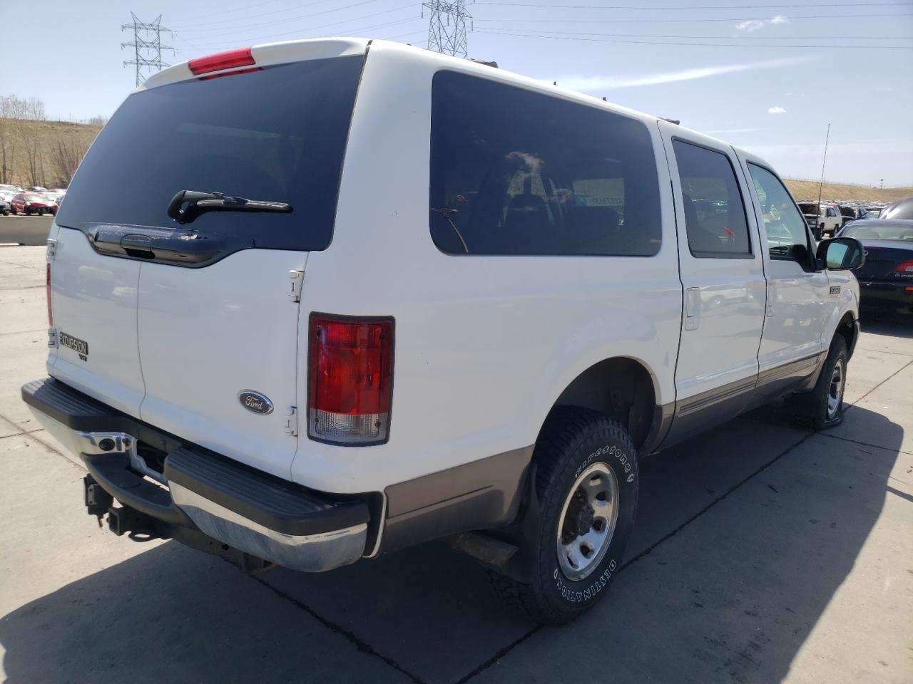 Photo 4 from auction – 2002 FORD EXCURSION with VIN 1FMNU41S72EC05916
