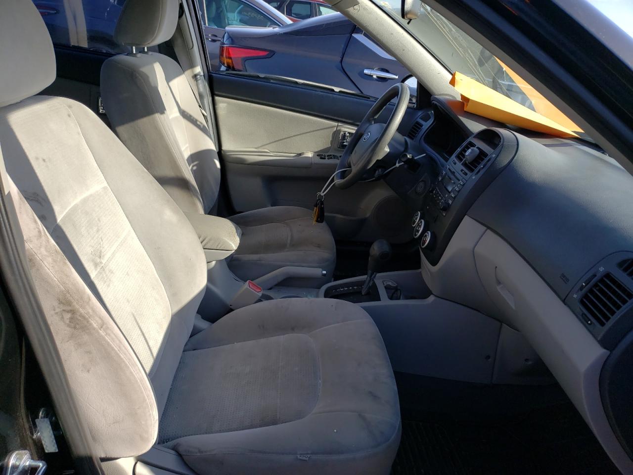 Photo 5 from auction – 2009 KIA SPECTRA EX with VIN KNAFE222895667496