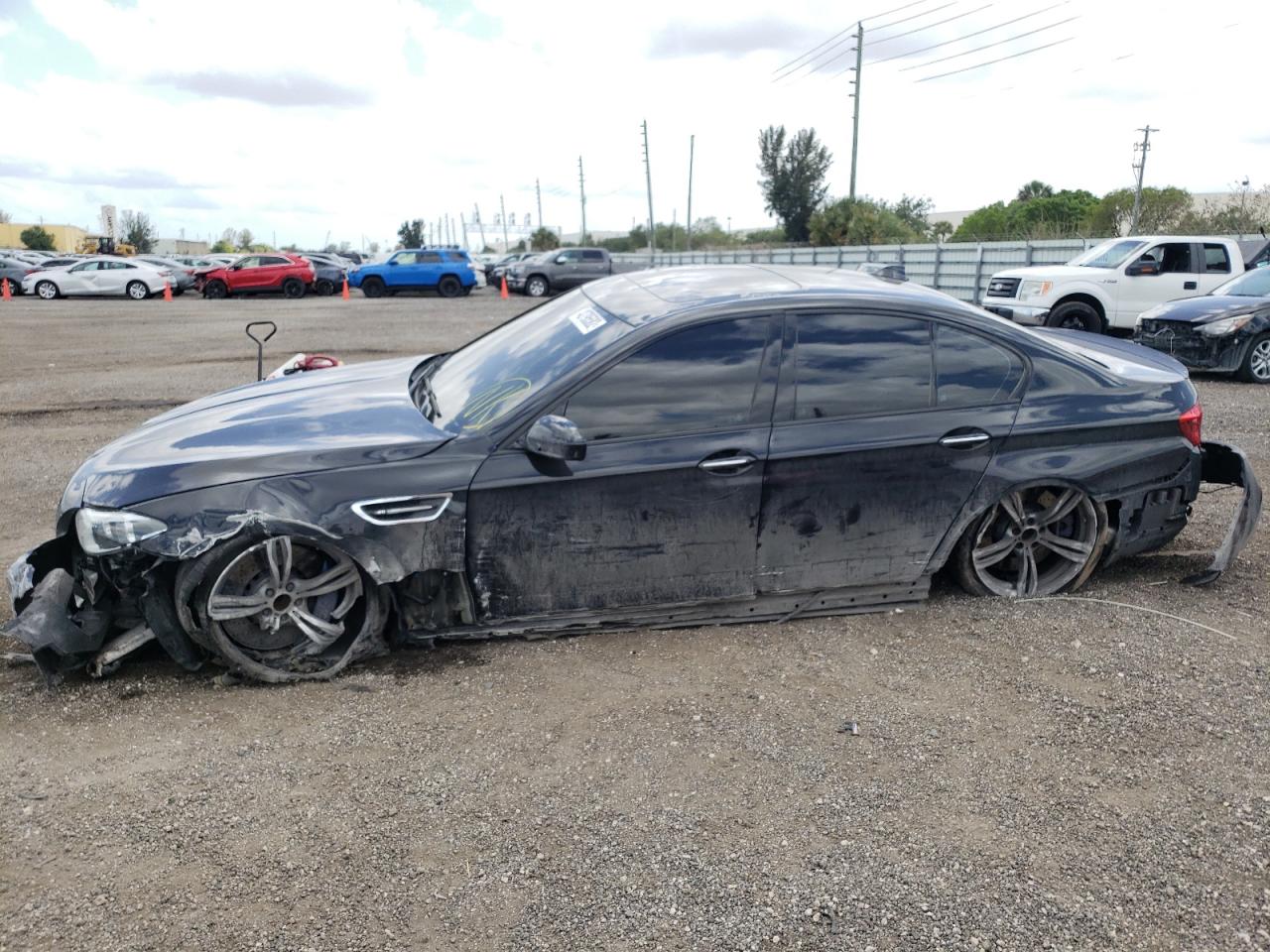 Photo 9 from auction – 2015 BMW 5 SERIES with VIN WBSFV9C56FD594188