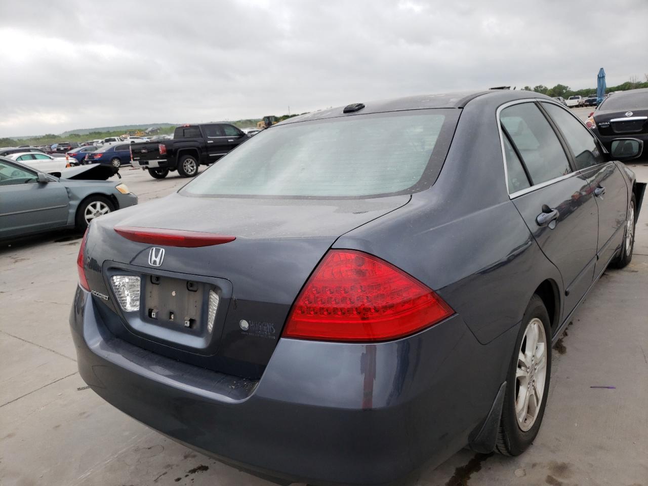 Photo 4 from auction – 2007 HONDA ACCORD EX with VIN 1HGCM56897A087477