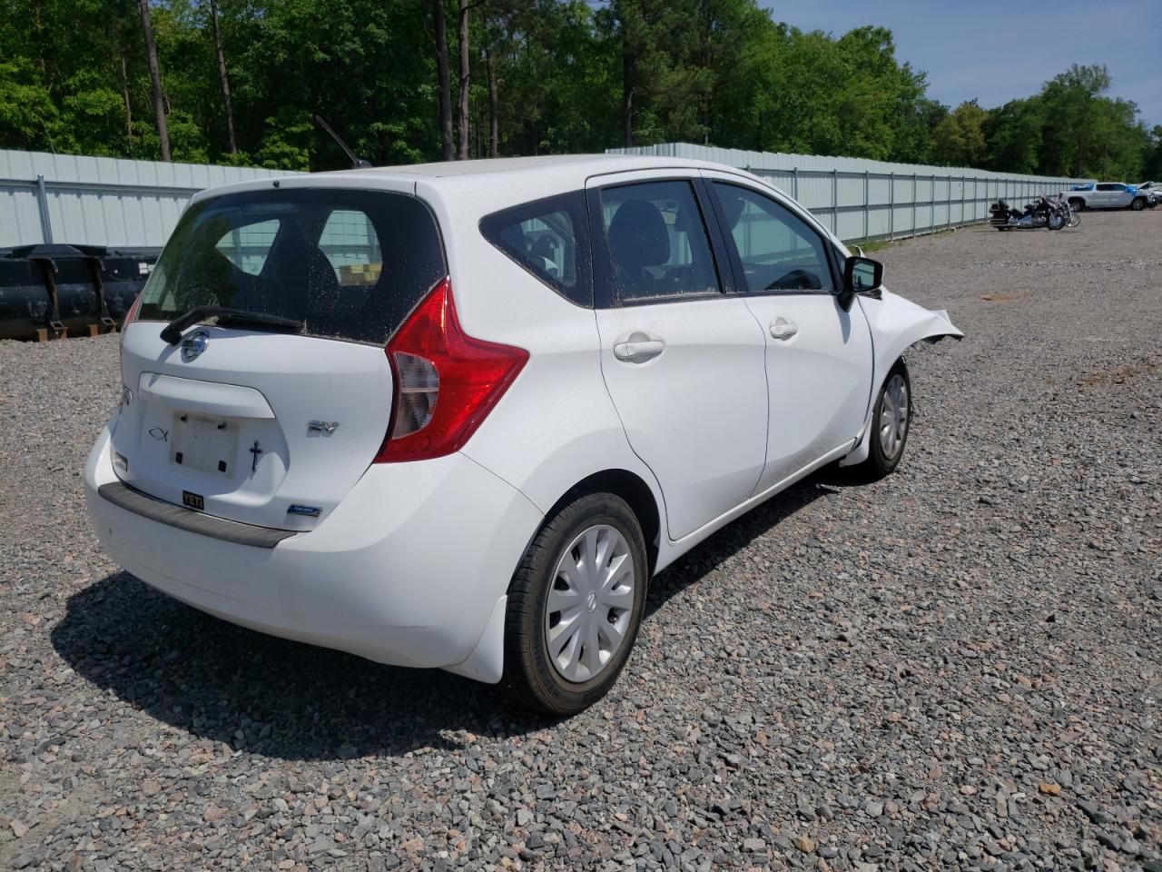 Photo 4 from auction – 2015 NISSAN VERSA NOTE with VIN 3N1CE2CP4FL431510