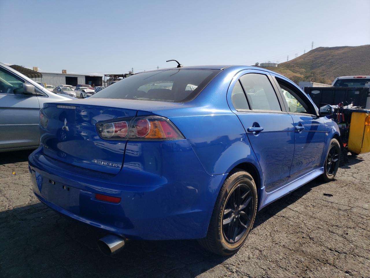 Photo 4 from auction – 2016 MITSUBISHI LANCER ES with VIN JA32U2FU5GU001584