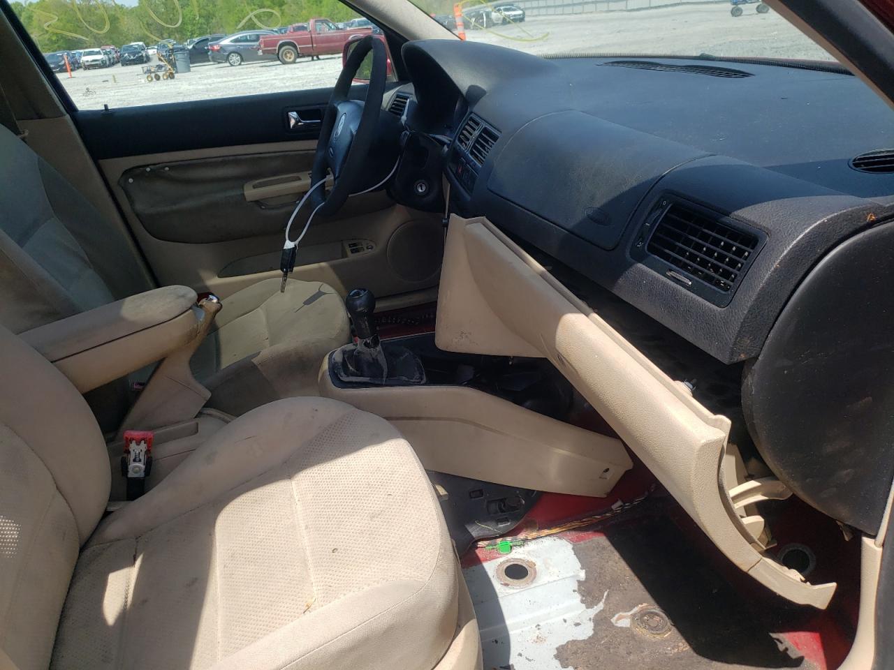 Photo 5 from auction – 2004 VOLKSWAGEN JETTA GLS with VIN 3VWSR69M34M110547