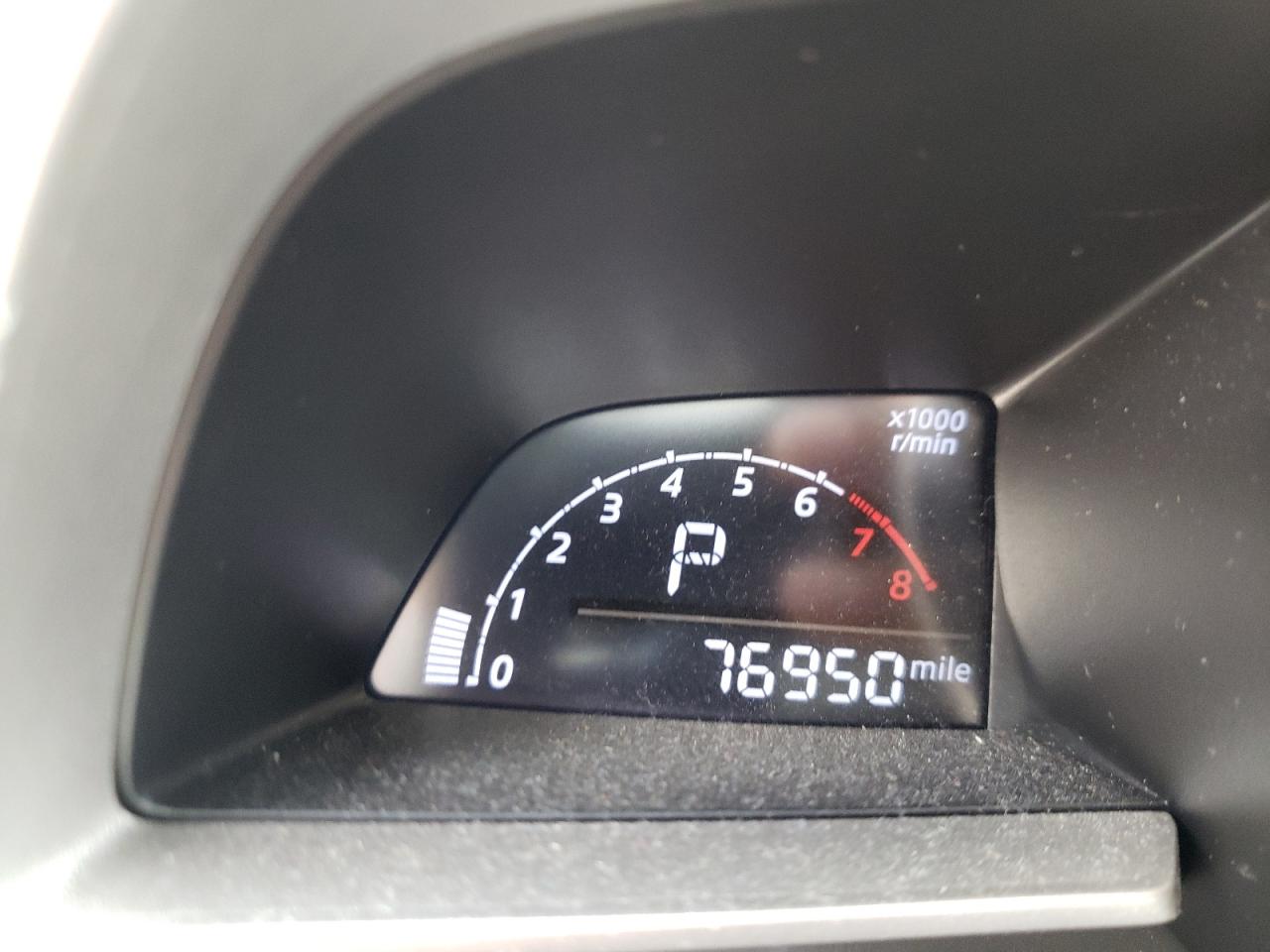 Photo 8 from auction – 2014 MAZDA 3 TOURING with VIN JM1BM1V77E1135146