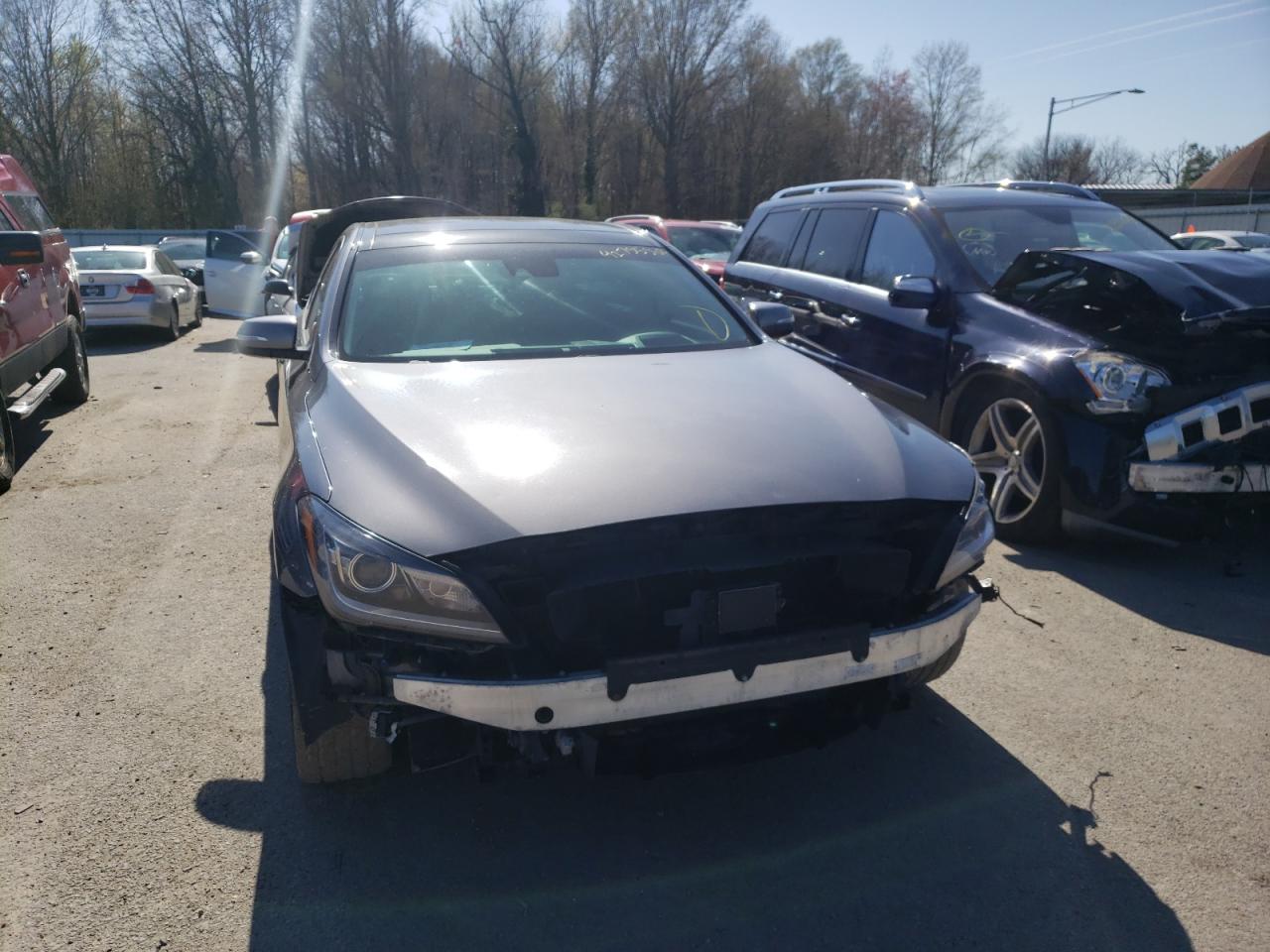 Photo 9 from auction – 2015 HYUNDAI GENESIS 3. with VIN KMHGN4JE3FU074835