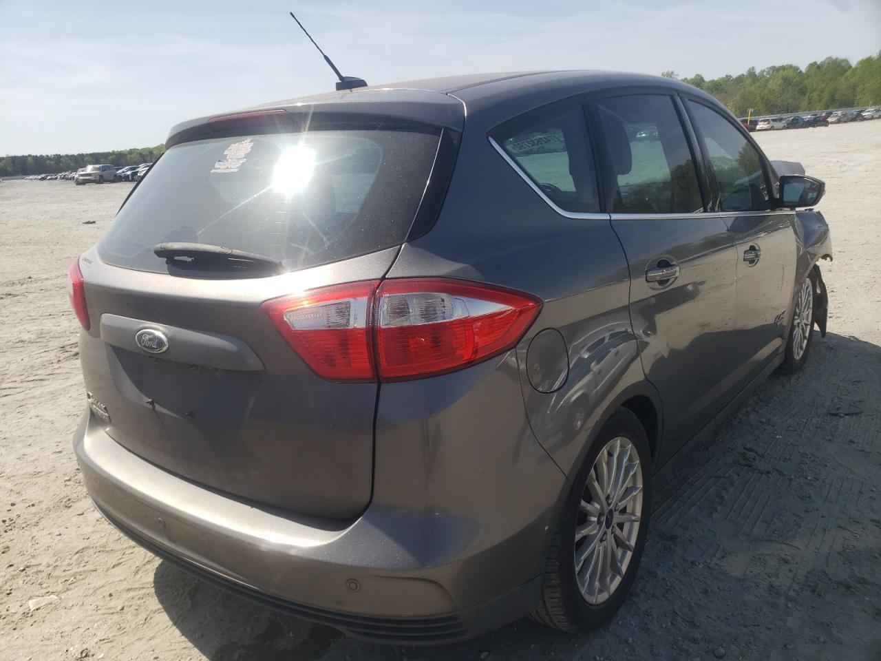 Photo 4 from auction – 2014 FORD C-MAX PREM with VIN 1FADP5CUXEL505659